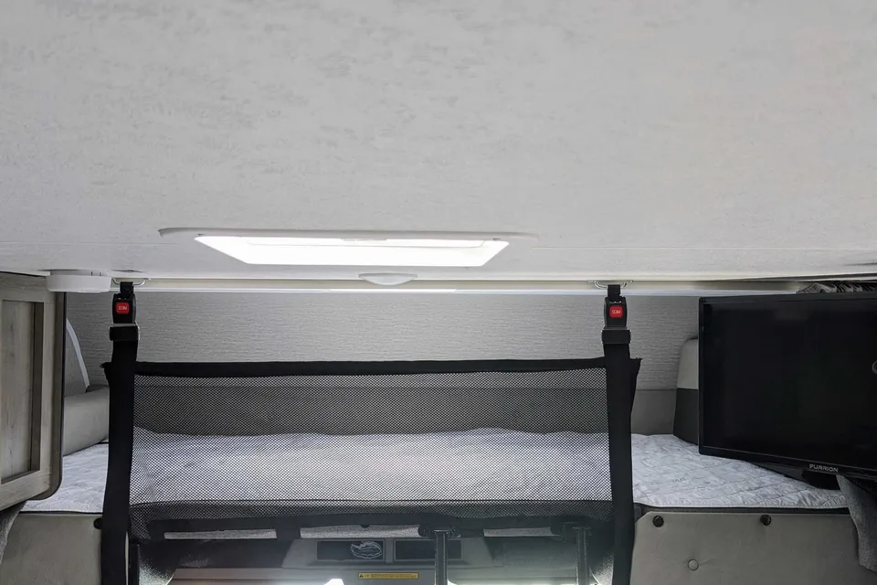 VR 2023- Faible consommation, compact et confortable! - 5 personnes