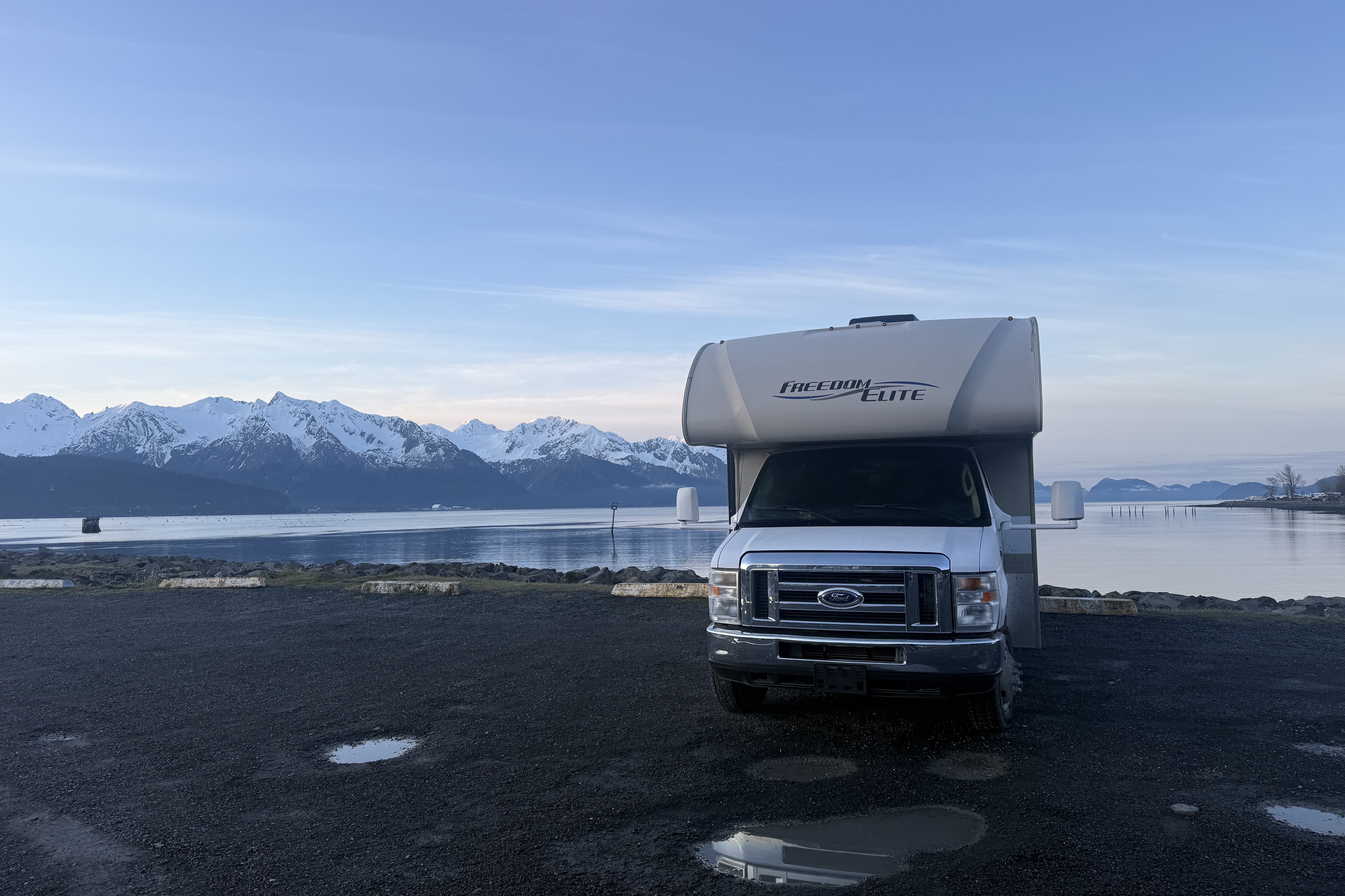 Alaska Adventure Thor Motor Coach 23H Class C