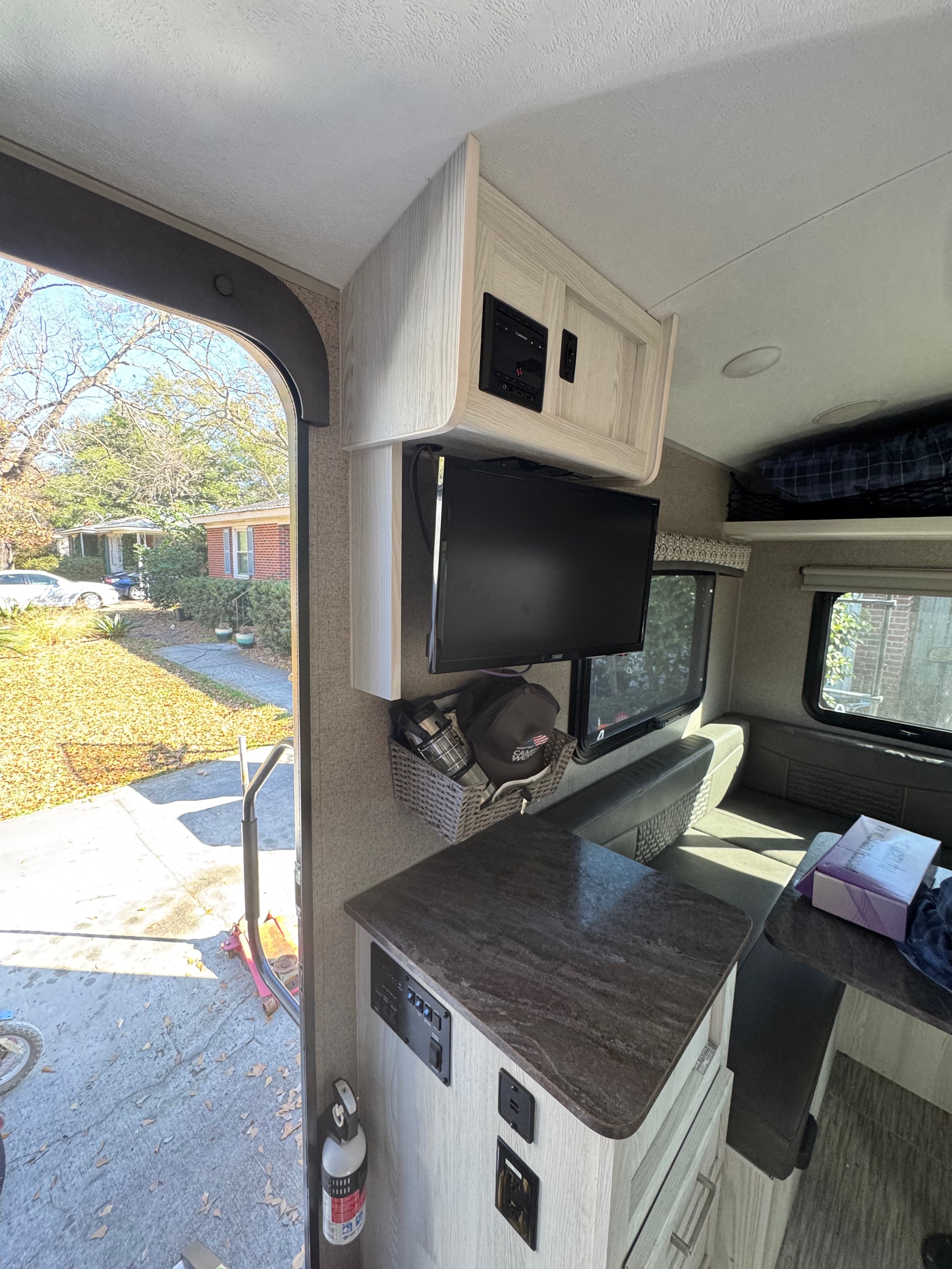 Reva's Flagstaff Epro Travel Trailer