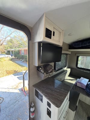 Reva's Flagstaff Epro Travel Trailer