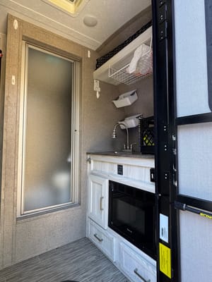 Reva's Flagstaff Epro Travel Trailer