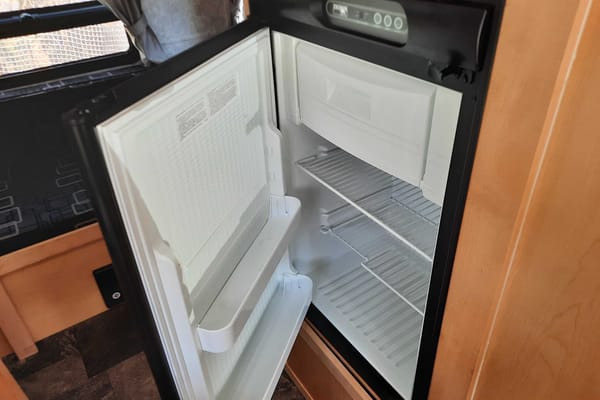 Rosie the Travel Trailer-Prolite Evasion Model