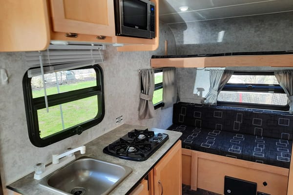 Rosie the Travel Trailer-Prolite Evasion Model