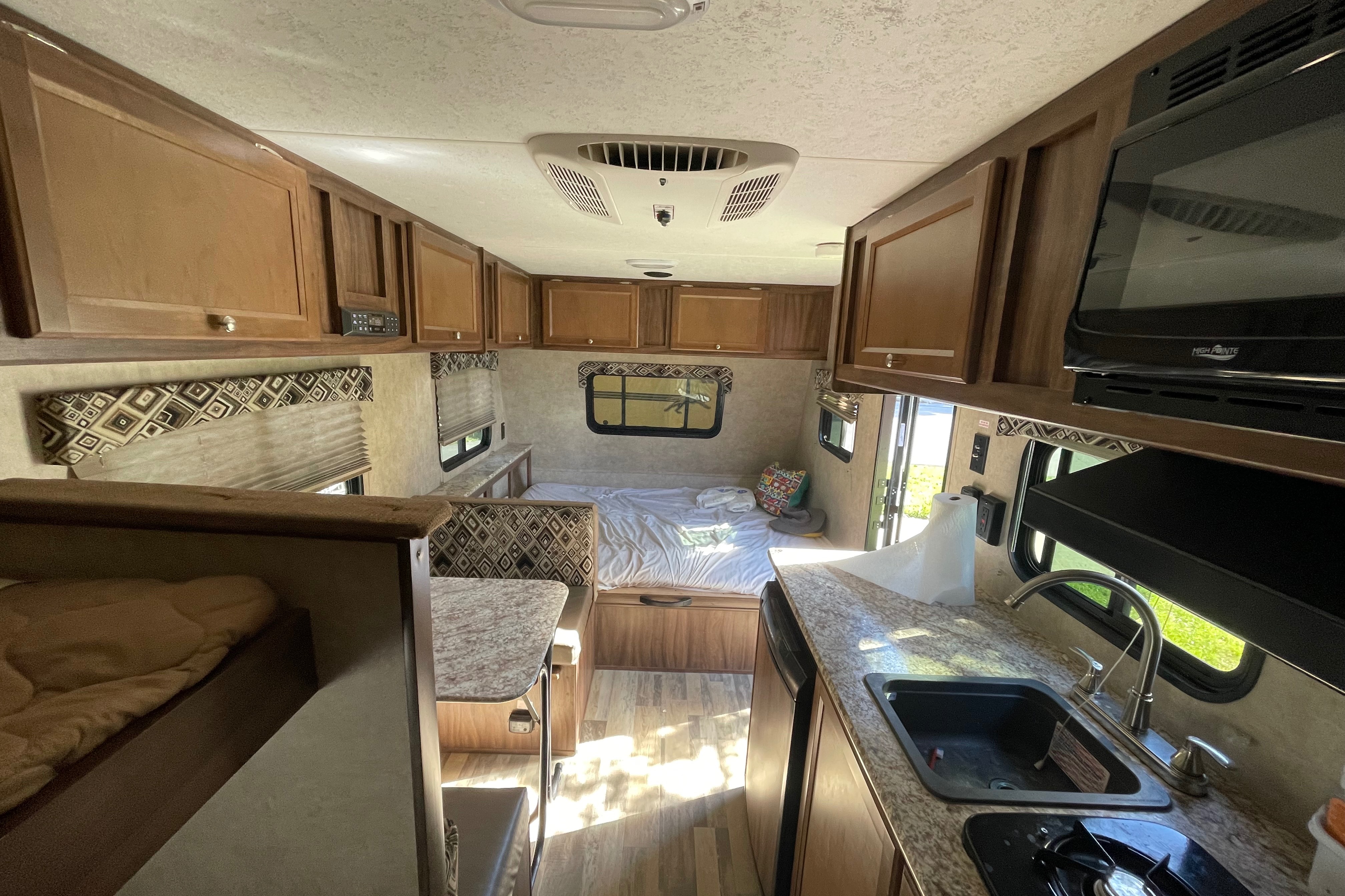 Coachmen clipper Travel Trailer