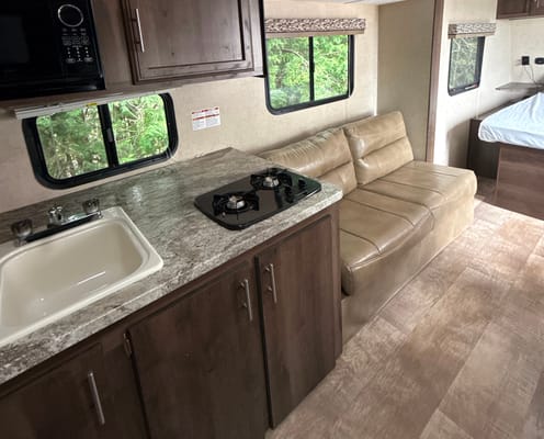 Country Side KZ Escape E231BH Travel Trailer
