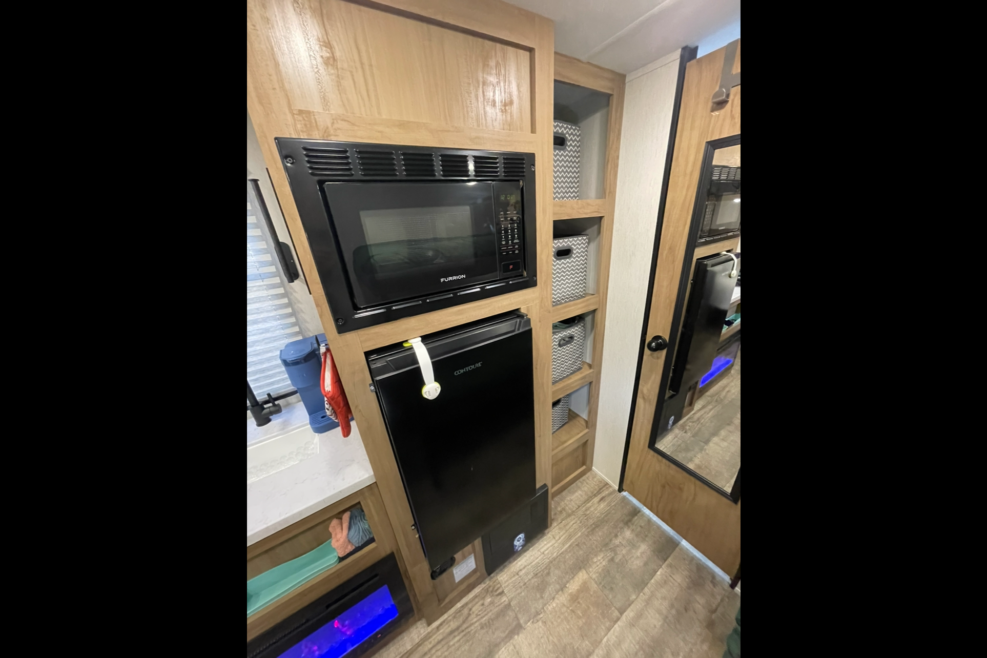 ***Brand New*** 2024 Forest River Wolf Den Light Weight Travel Trailer