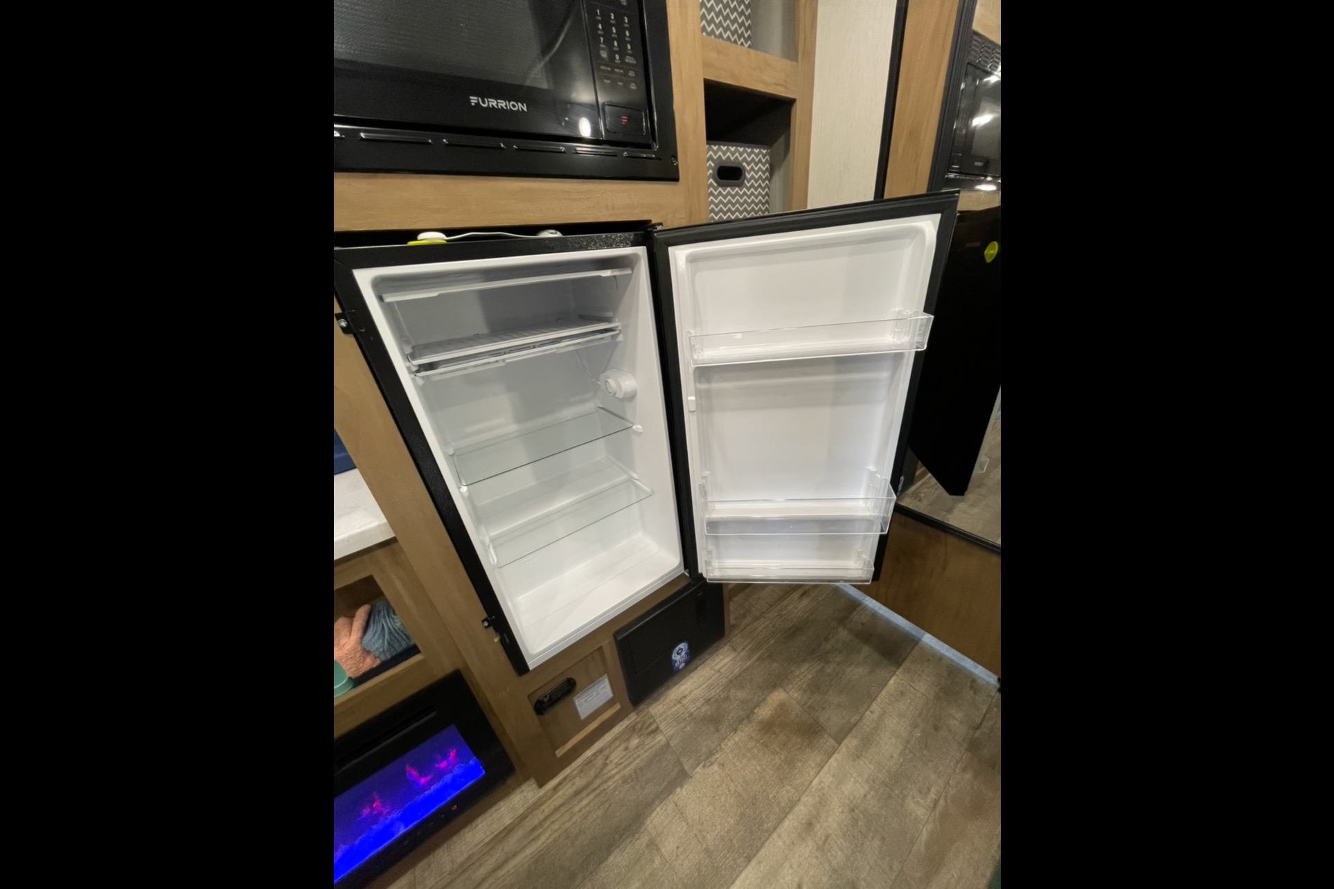 ***Brand New*** 2024 Forest River Wolf Den Light Weight Travel Trailer