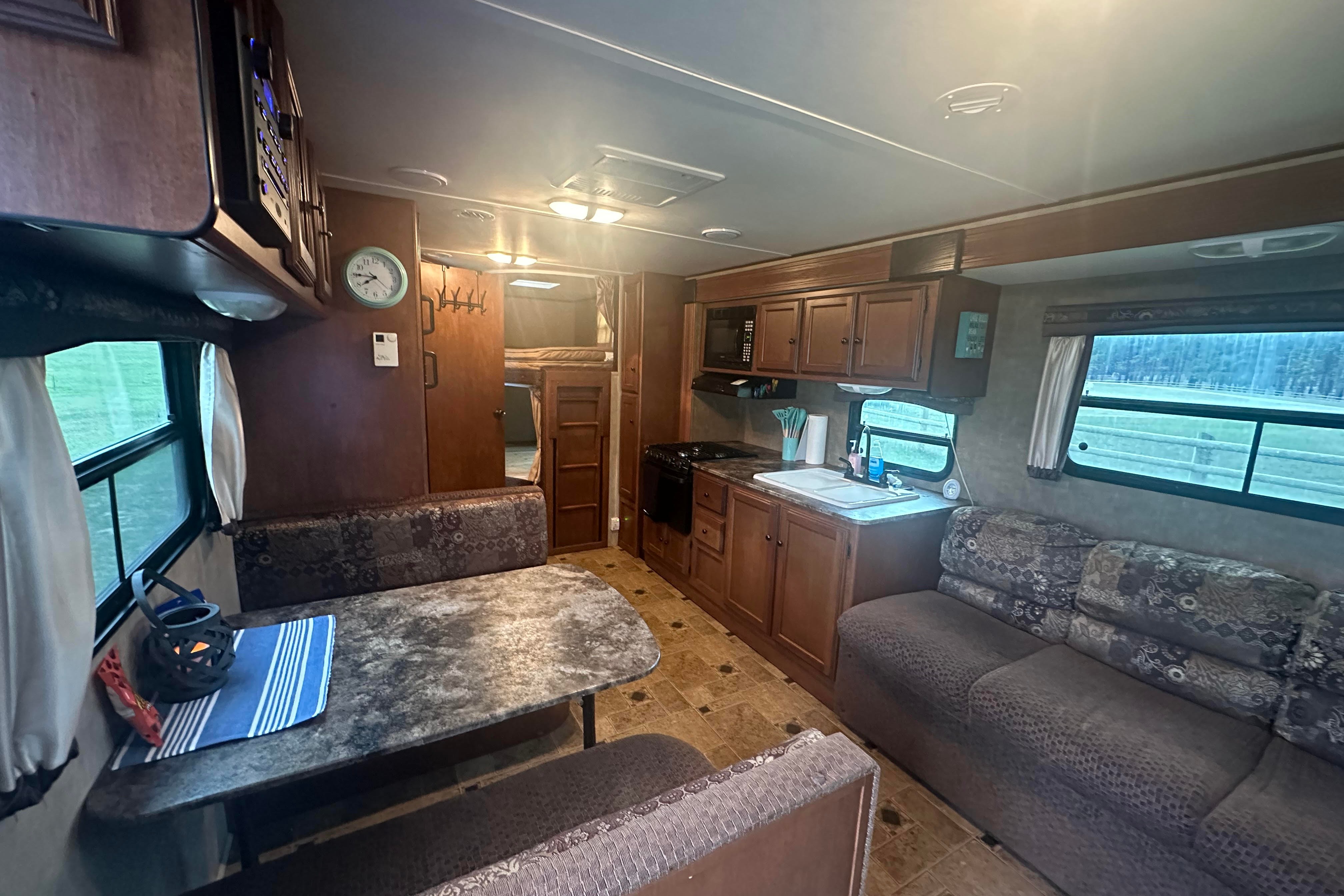 A&B Family Friendly Winnebago