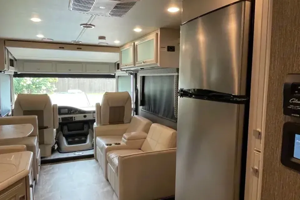 Luxury Family Adventure on Wheels