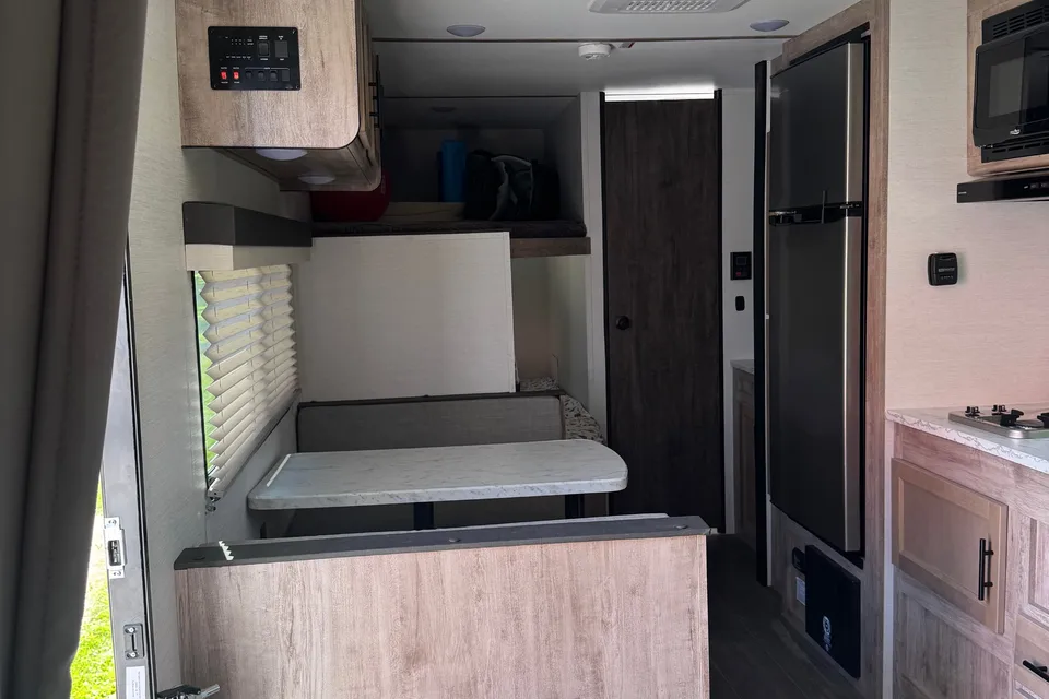 Aiden’s Grand River 25BH Travel Trailer