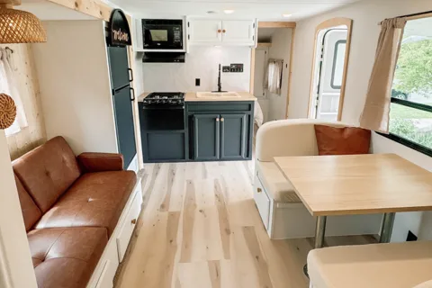 Mikki's Shasta Flyte Trailer