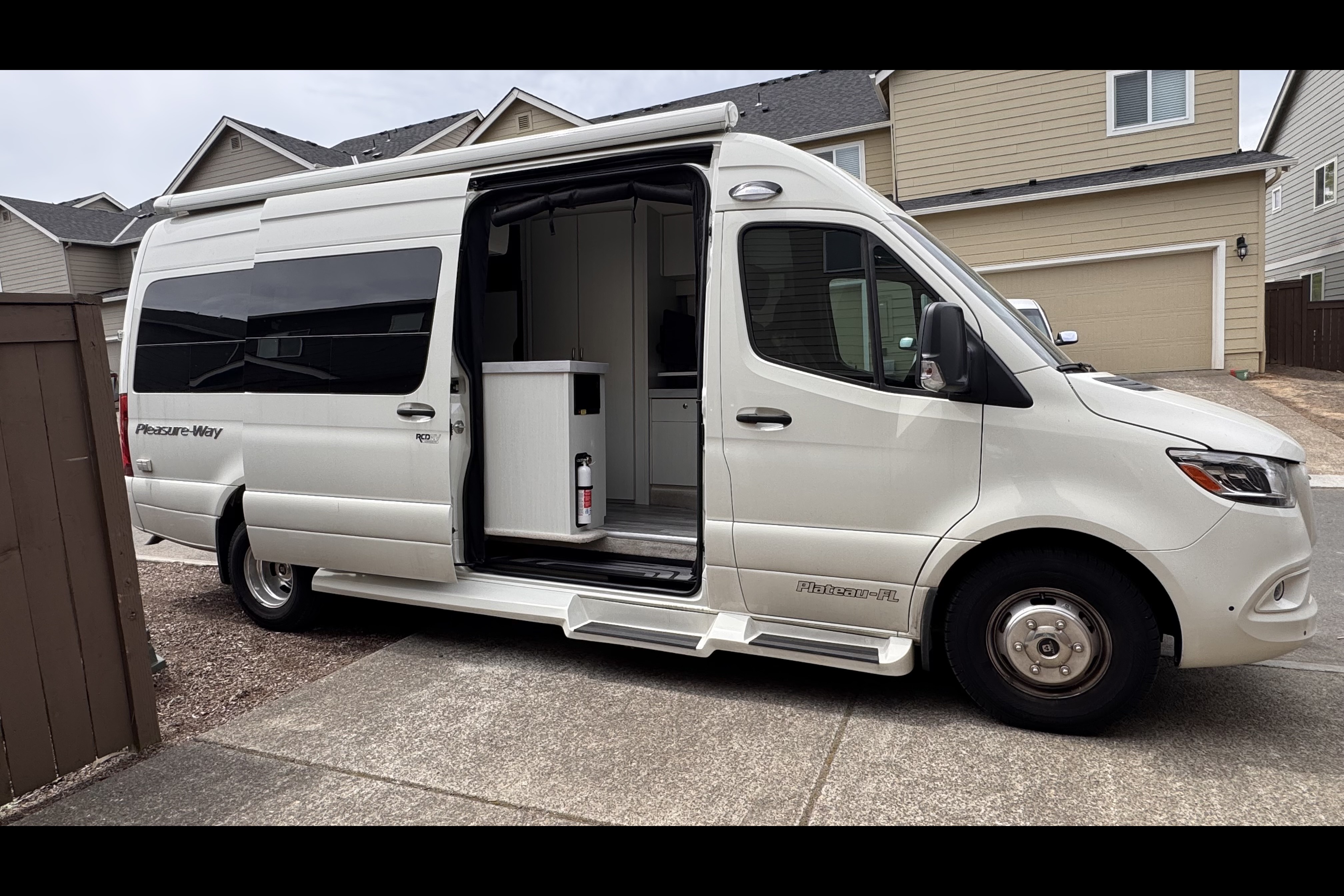 Manikanta's Mercedes-Benz Pleasure Way FL Class B