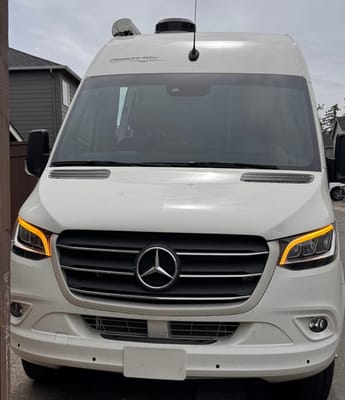 Manikanta's Mercedes-Benz Pleasure Way FL Class B