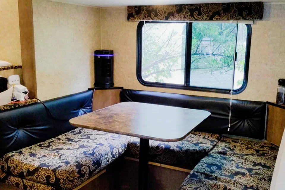 Easy to tow by minivan w/shower & sleeps 5 by Port Perry!                         2017 KZ Sportsmen Classic Lightweight Travel Trailer