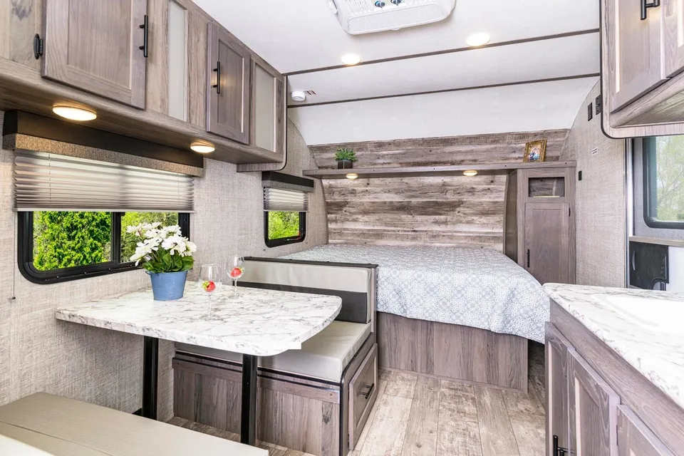 Dan's Grand River 199DD Travel Trailer