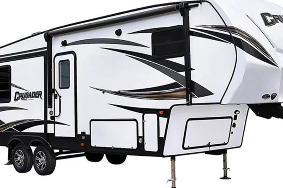 Family Friendly Crusader Lite Fifth Wheel with Bunkhouse Delivered!