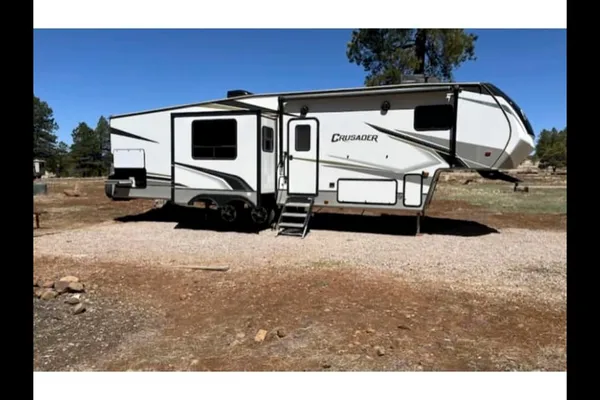 Family Friendly Crusader Lite Fifth Wheel with Bunkhouse Delivered!