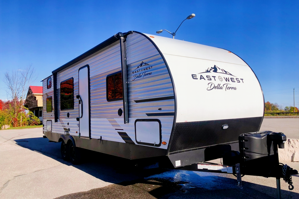 Brand New Travel Trailer - Sleeps 10!