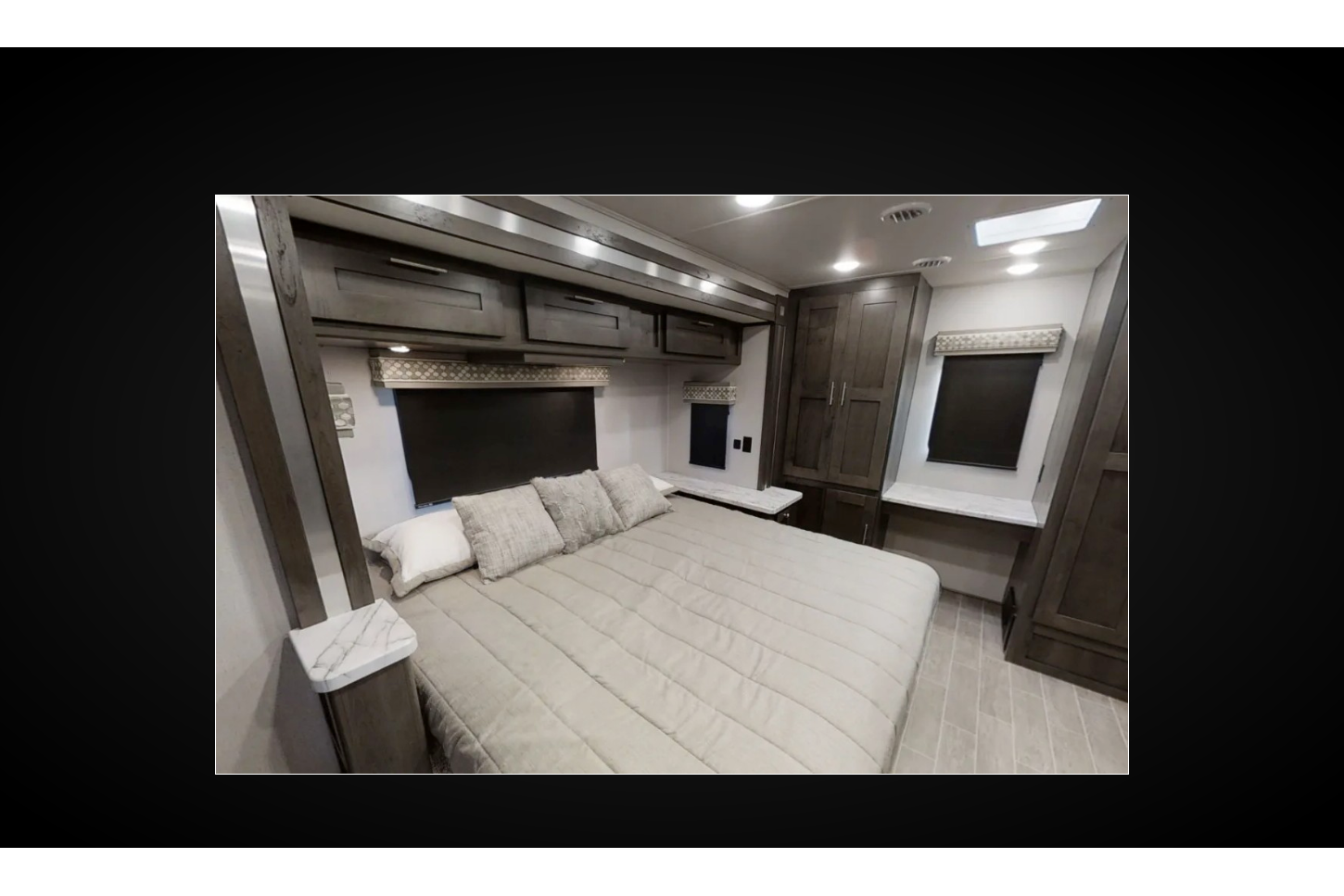 3A - CLASS A LUXURY*NEW* Forest River Georgetown GT5