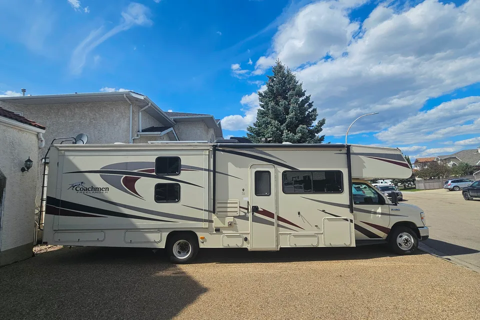 Coachmen Freelander Class C