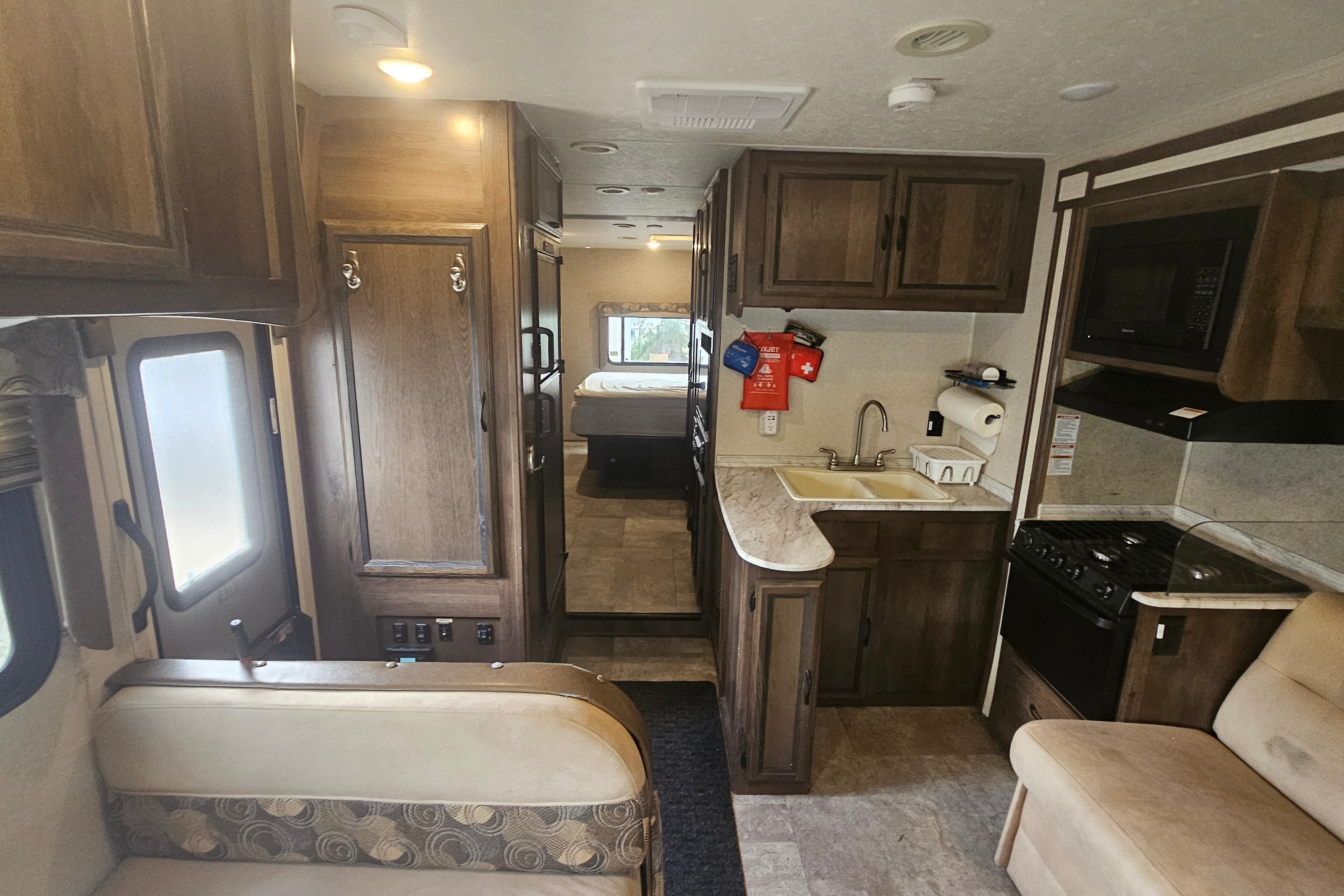 Coachmen Freelander Class C