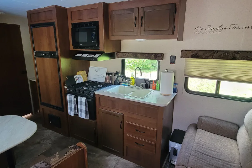 Michael's Jayco M-264 BHW Travel Trailer