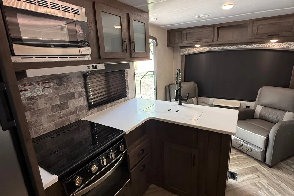 Christopher's Forest River Evo Travel Trailer