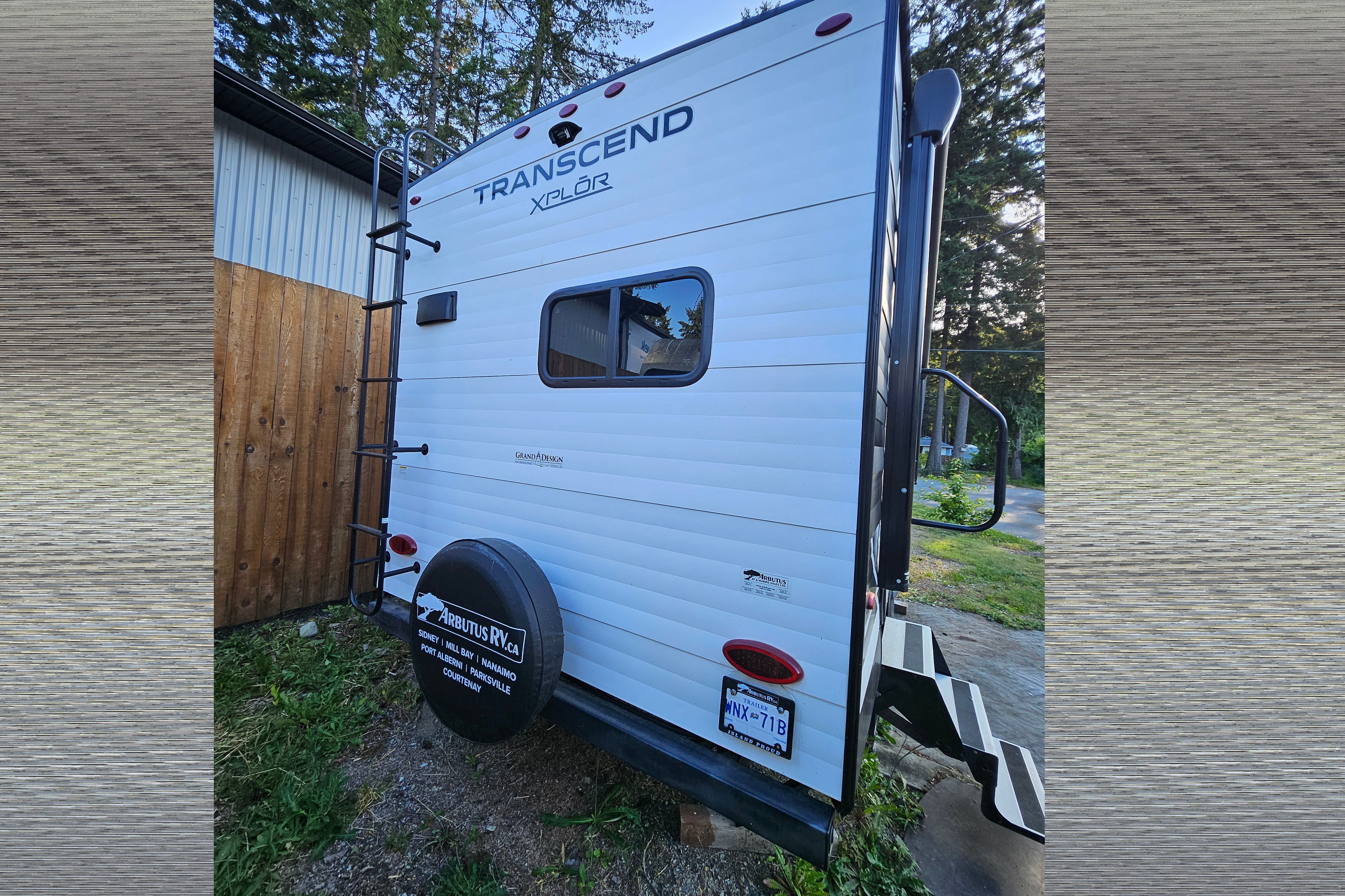 Minky and Mulani's Grand Design Transcend Xplor Travel Trailer