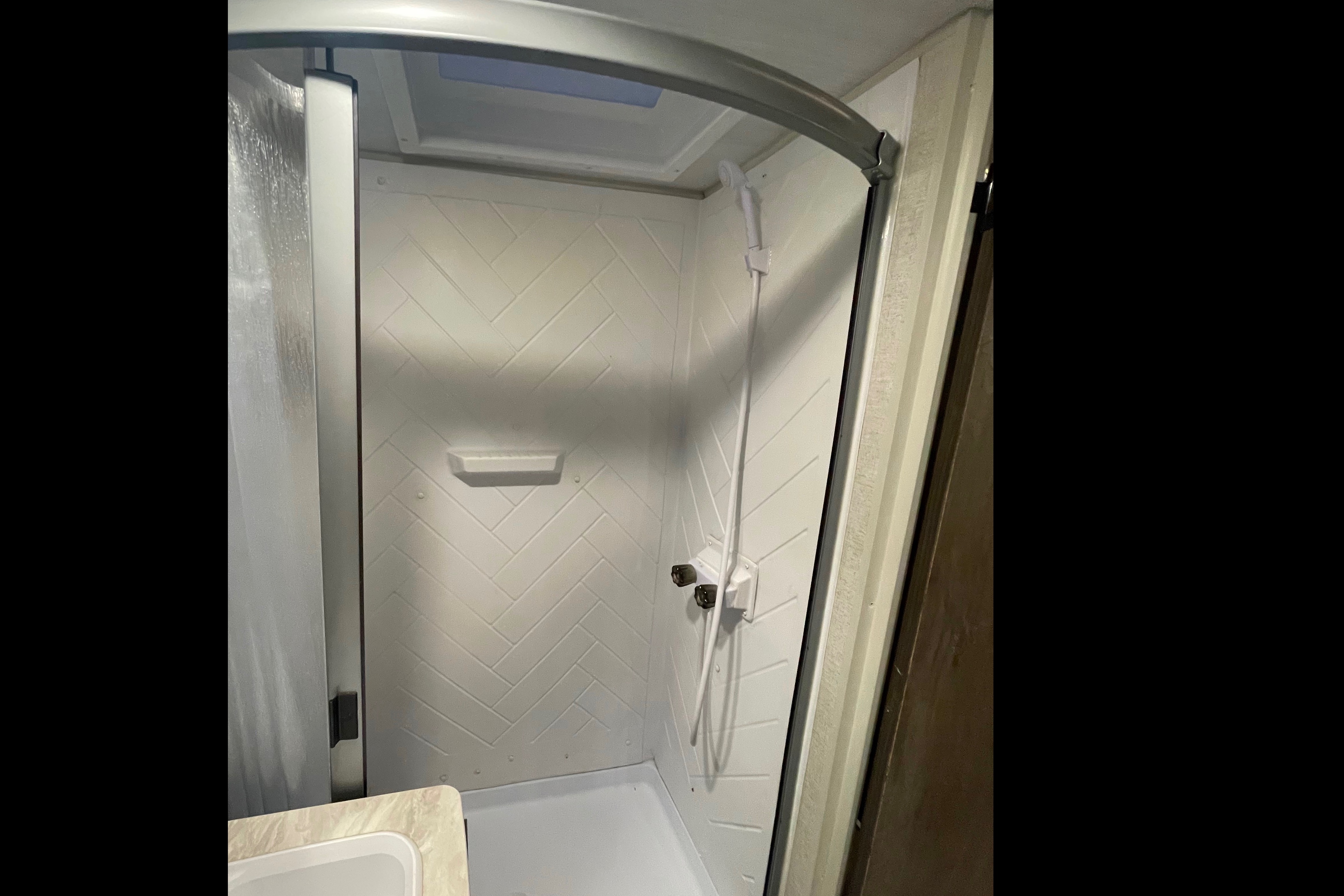 Noble's Forest River Wildwood x-lite Travel Trailer