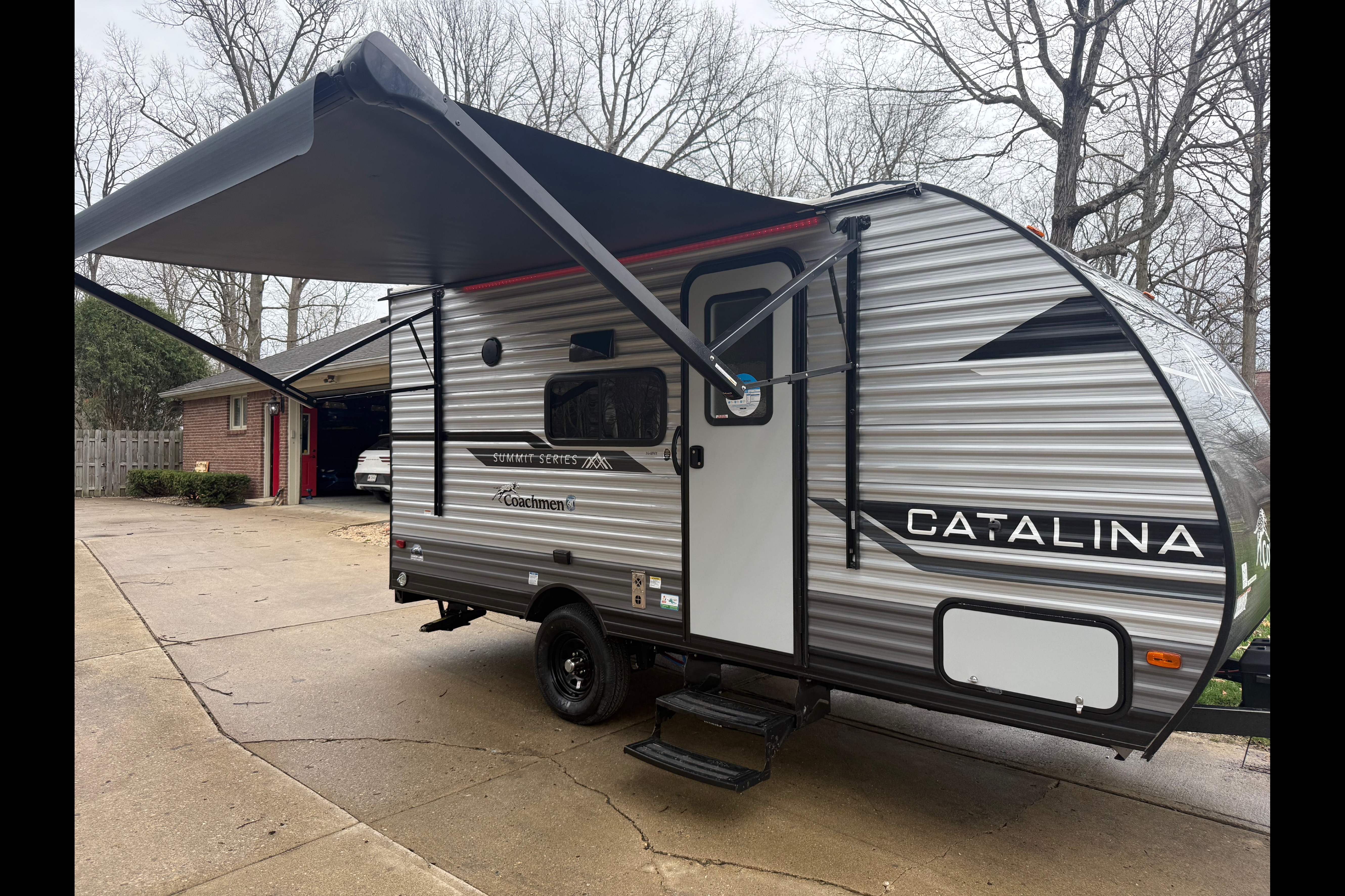 Bryan's Coachmen Catalina Summit Series 7 164bhx Travel Trailer