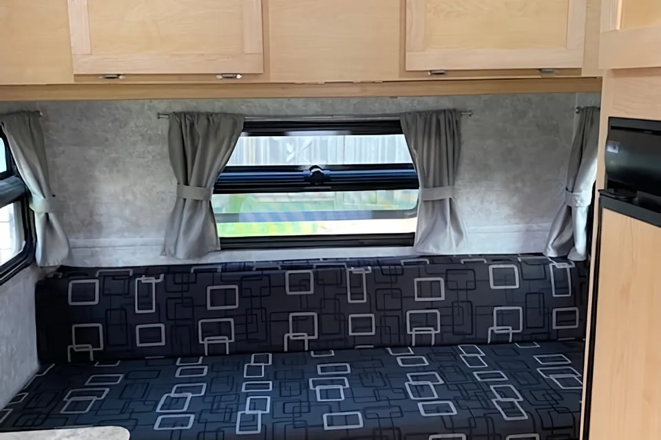Easy Tow Prolite Evasion 16 Travel Trailer