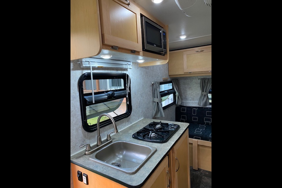 Easy Tow Prolite Evasion 16 Travel Trailer