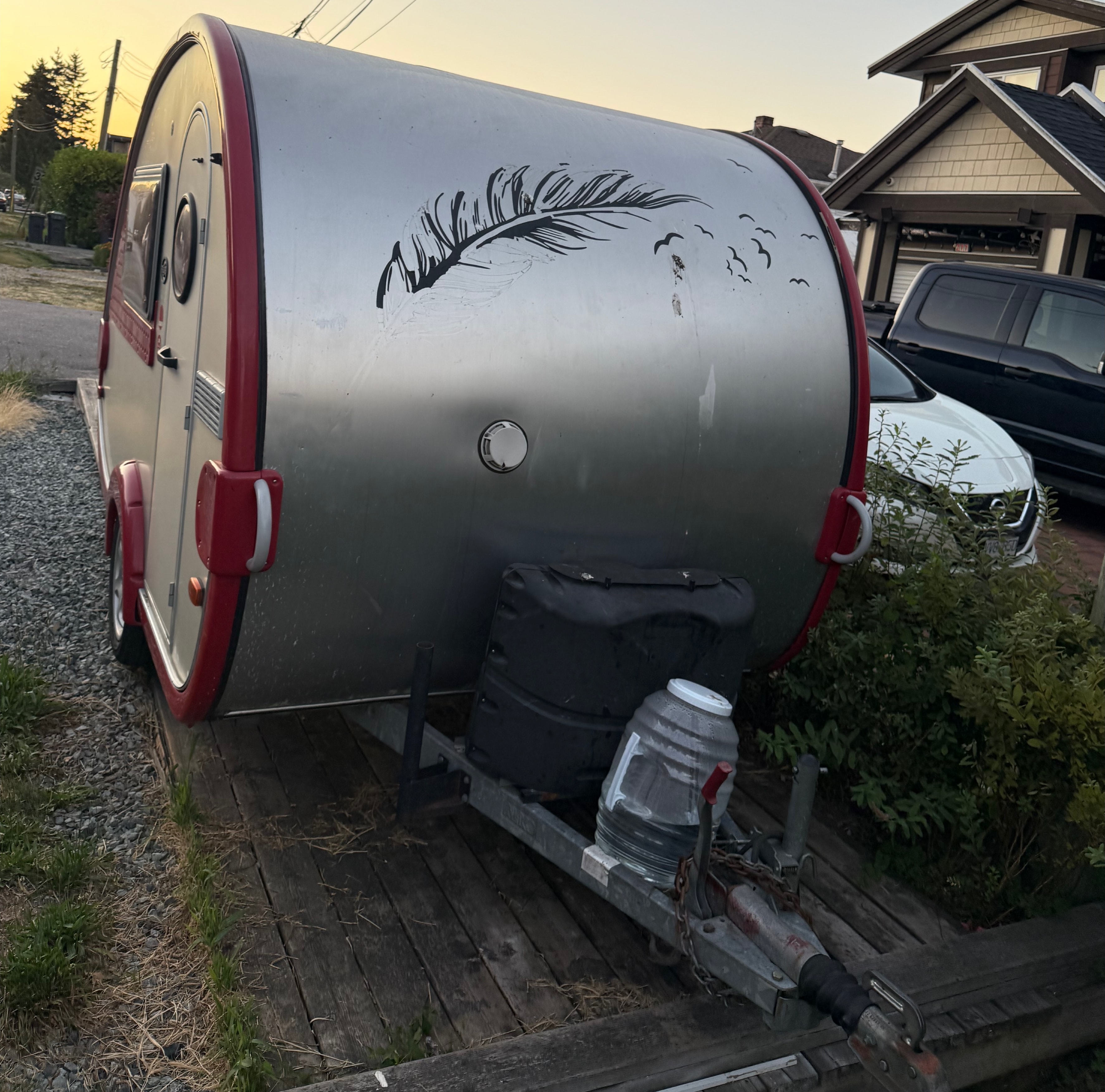 Valentin's nuCamp Tab 320 Micro Trailer