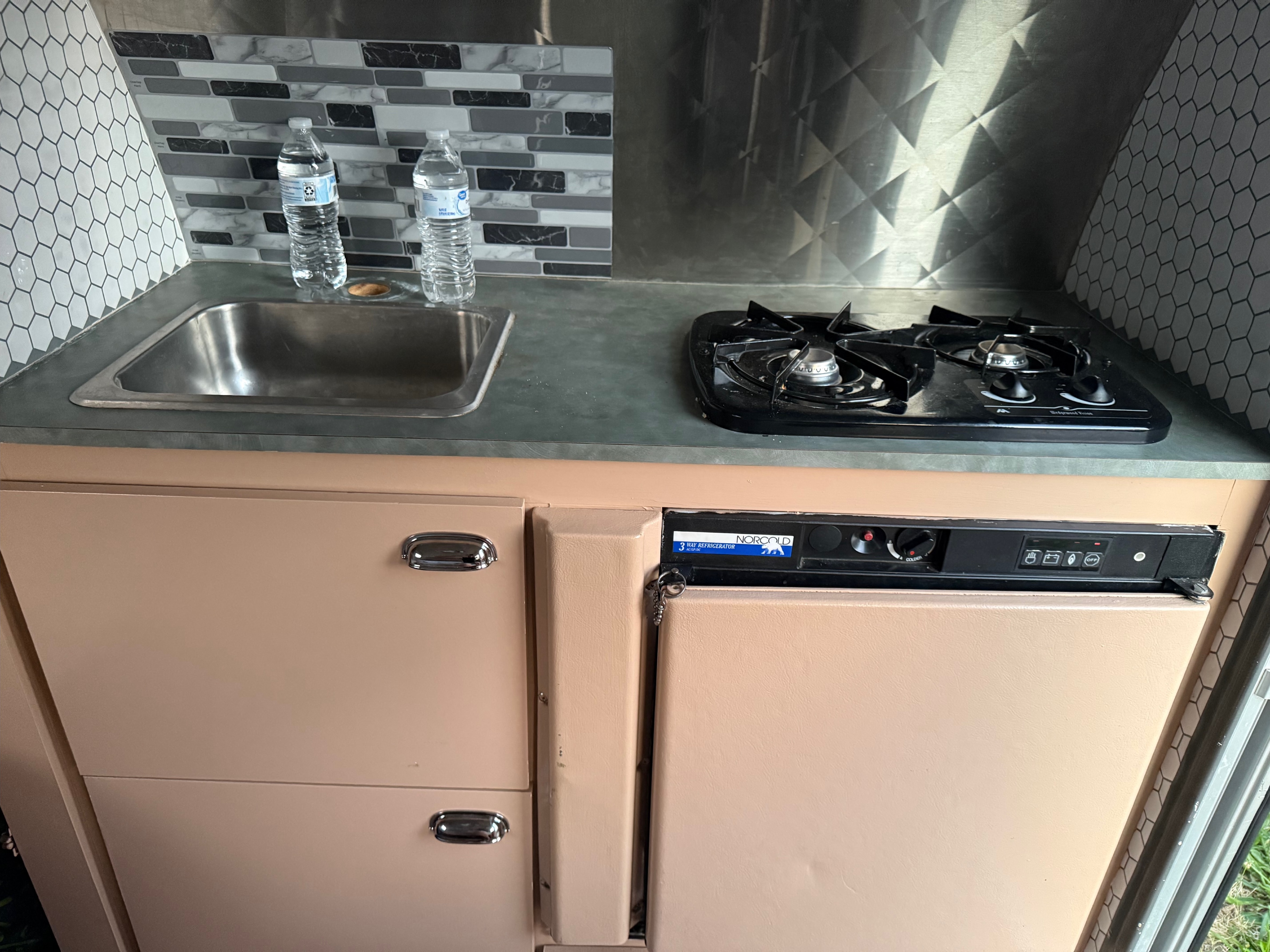 Valentin's nuCamp Tab 320 Micro Trailer