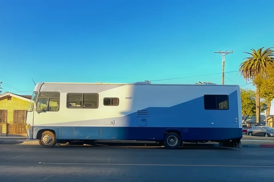 Beautiful Wheelchair Accessible Motorhome