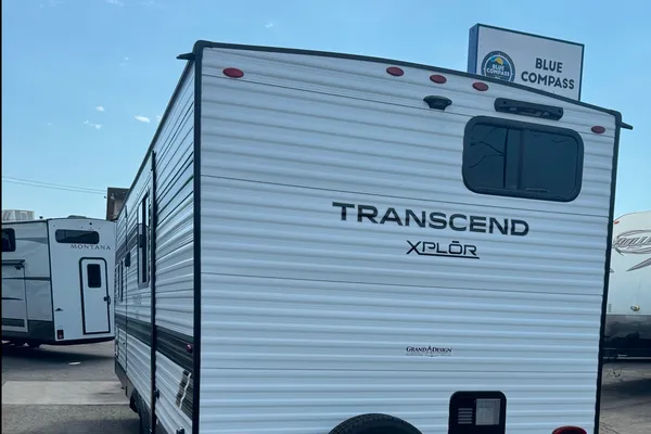 2024 Transcend Travel Trailer Ft.2 Bathrooms!