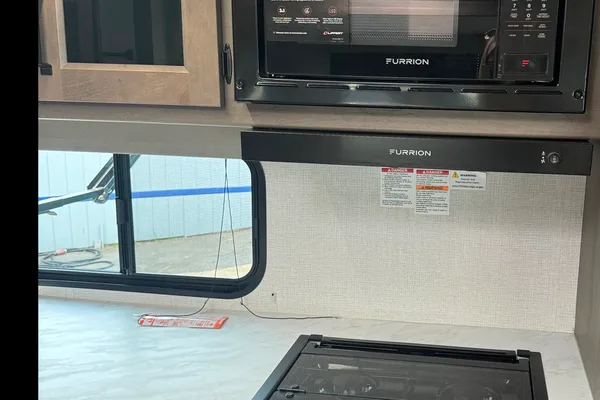 2024 Transcend Travel Trailer Ft.2 Bathrooms!