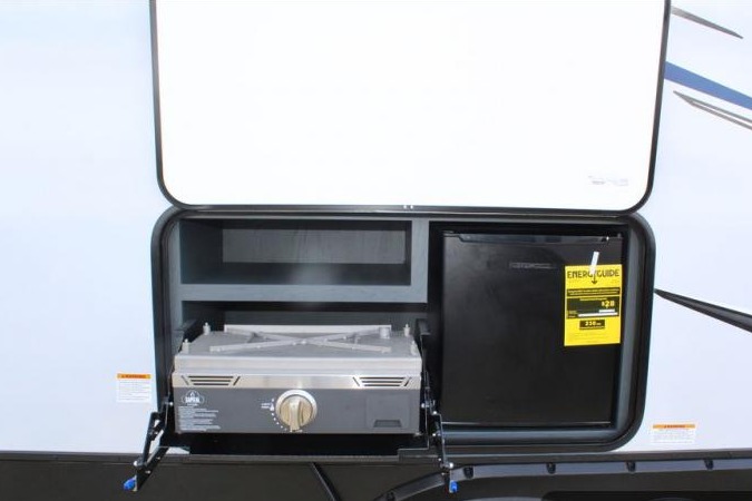 Family Keystone 290BHSWE Travel Trailer