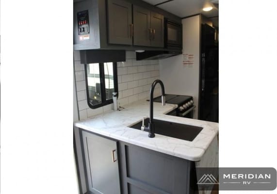 Family Keystone 290BHSWE Travel Trailer