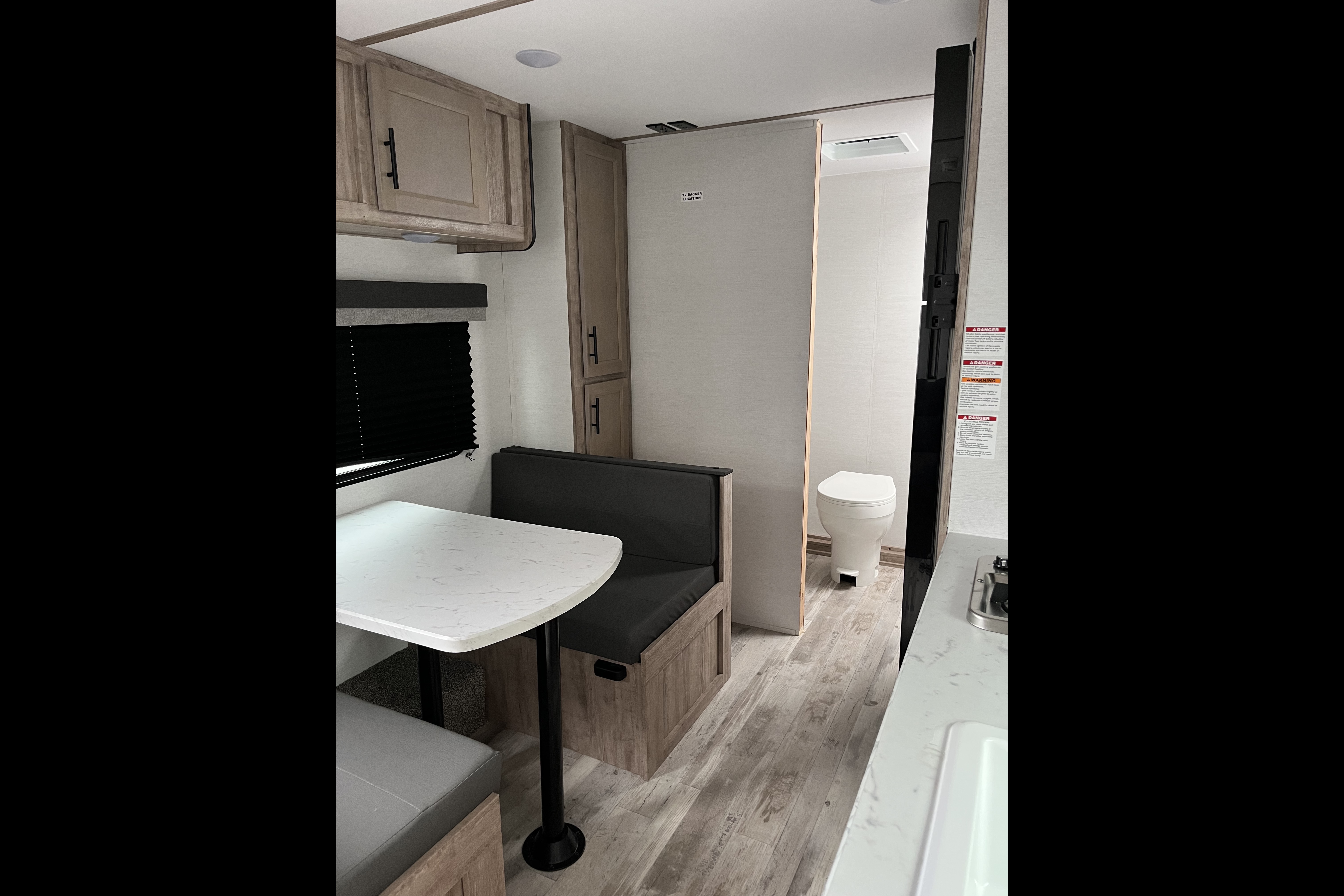 Robert's Grand River 25rb Travel Trailer
