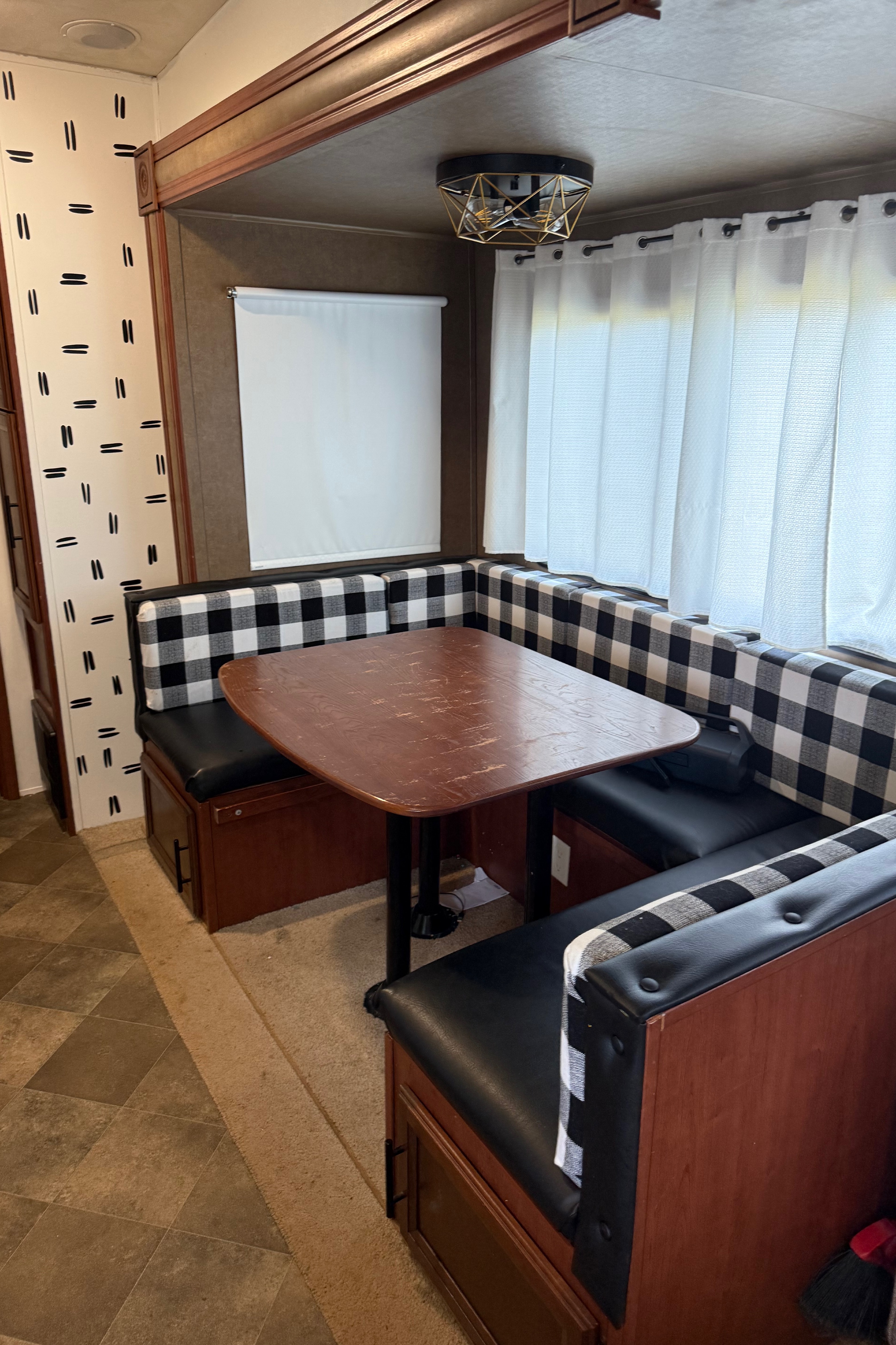 Shane's Palomino Puma Fifth Wheel