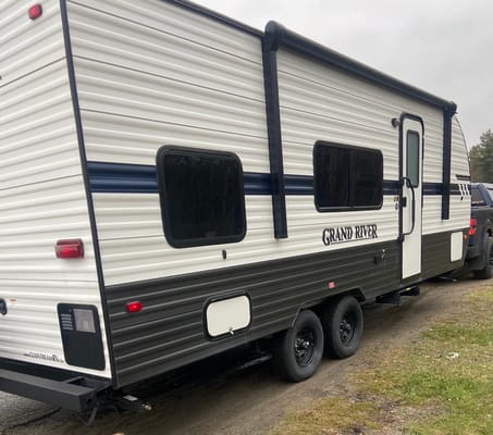 C & A GrandRiver 25BH Travel Trailer