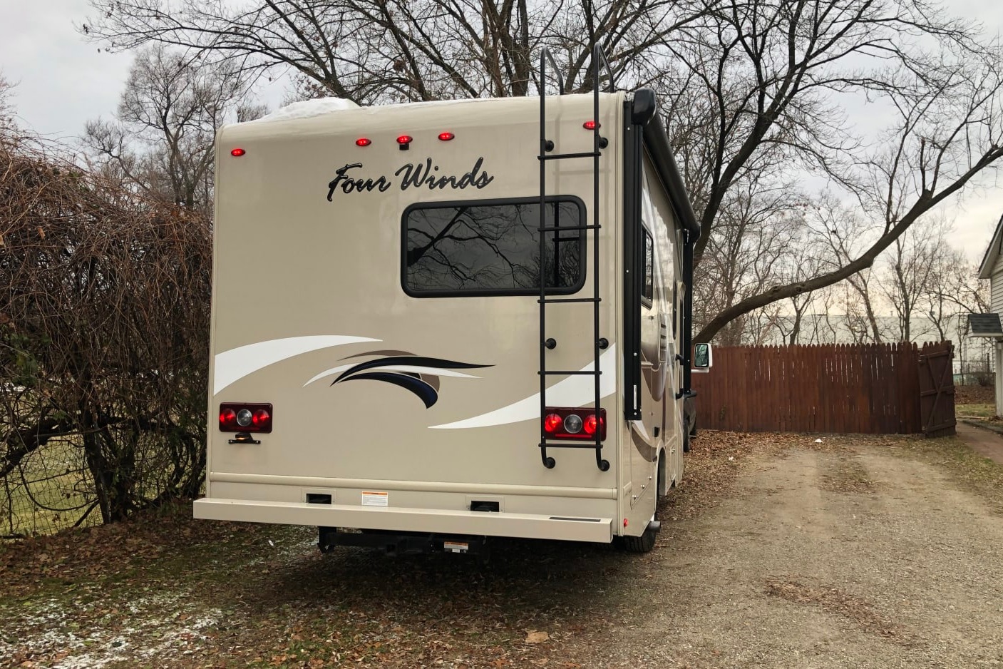 John's Thor Motor Coach Four Winds 22E