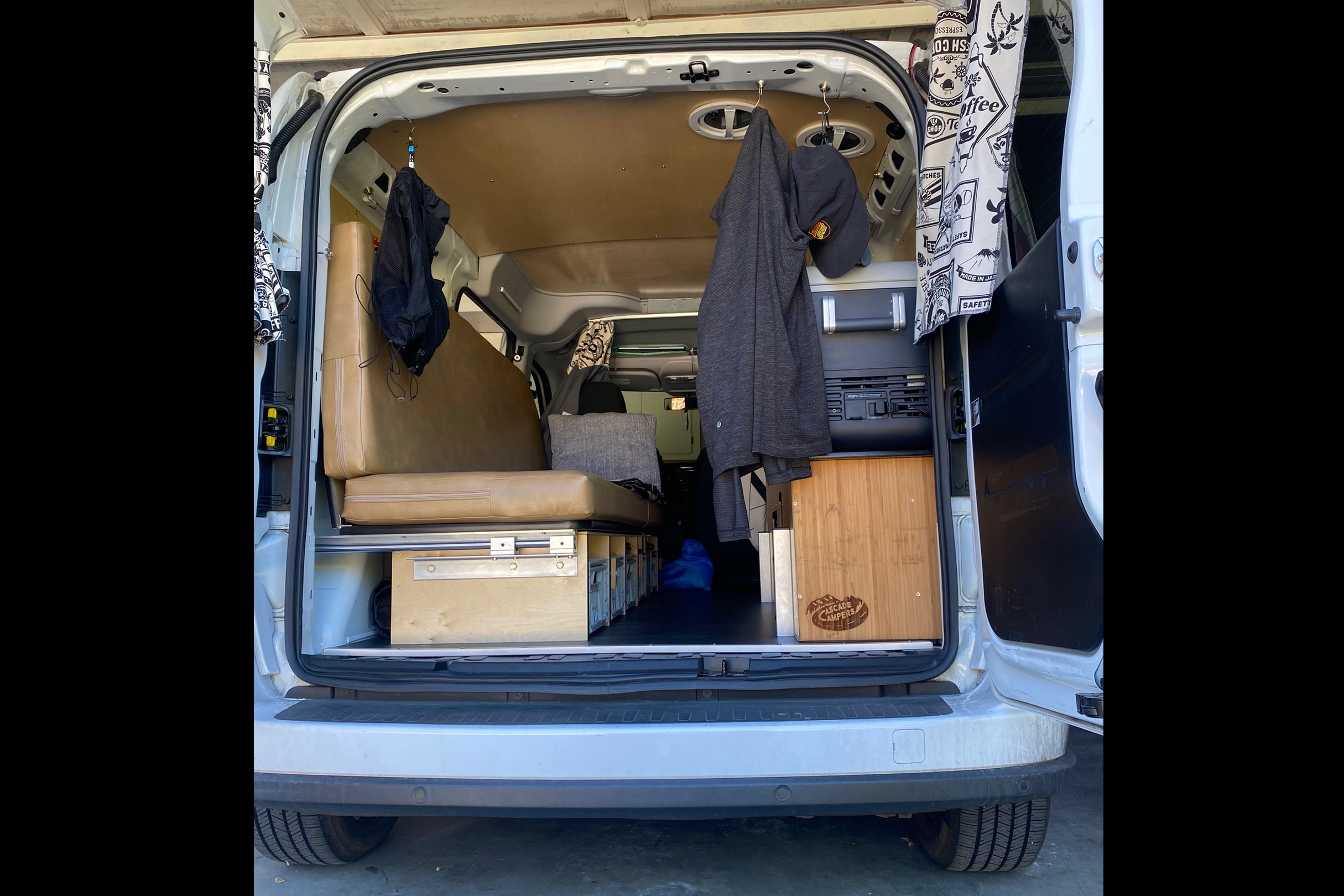Santa Cruz Camper Van! Fully Stocked & Cozy Adventures w/ "Sampaio!" 