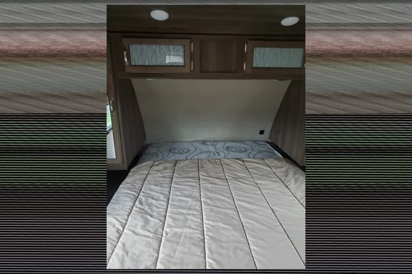 Chris's Keystone Bullet Premier 31BKPR Travel Trailer