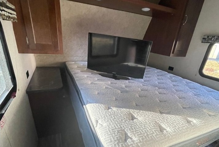  Jayco 32 BHS Travel Trailer