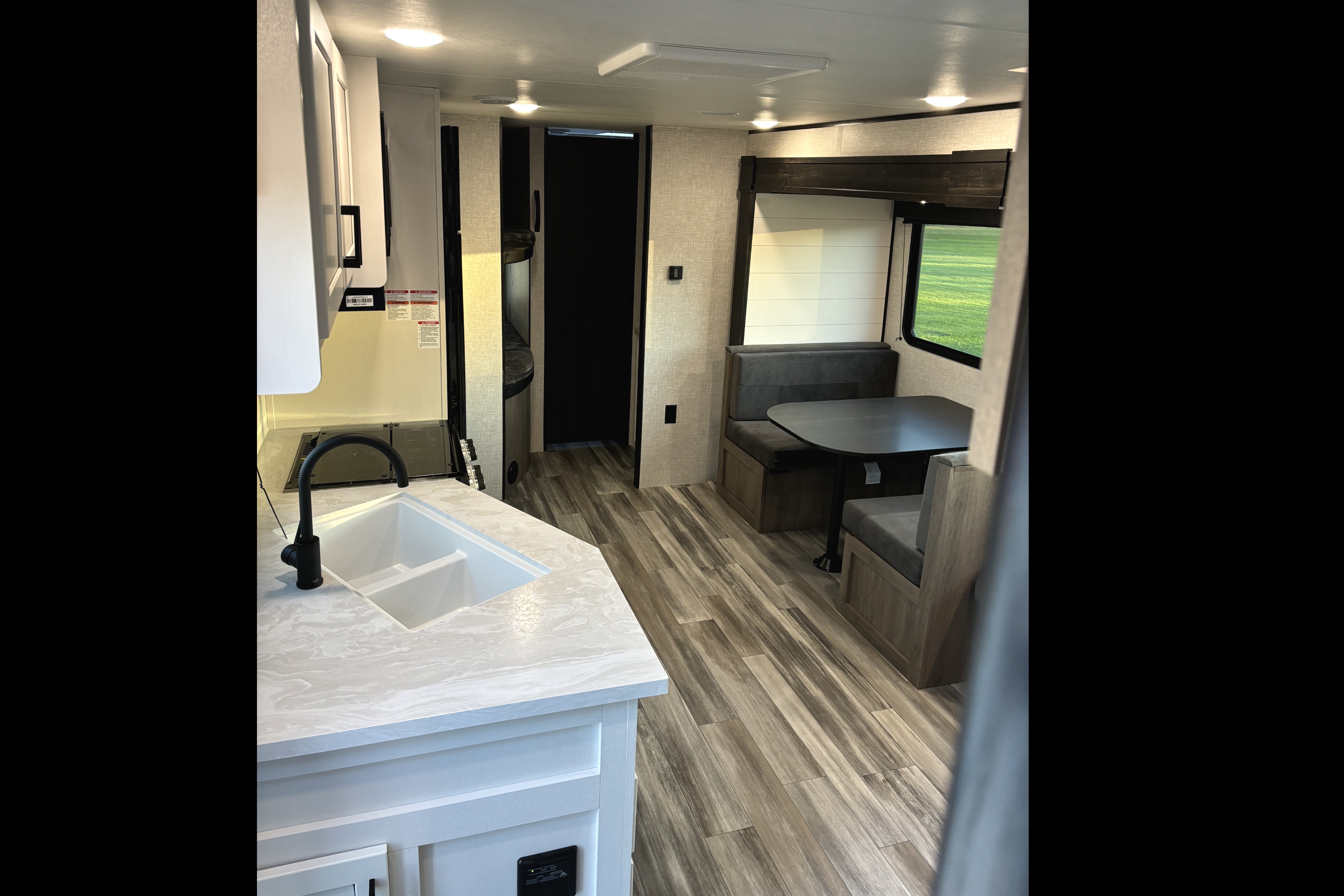Jennifer's Jayco 261 BHS Travel Trailer