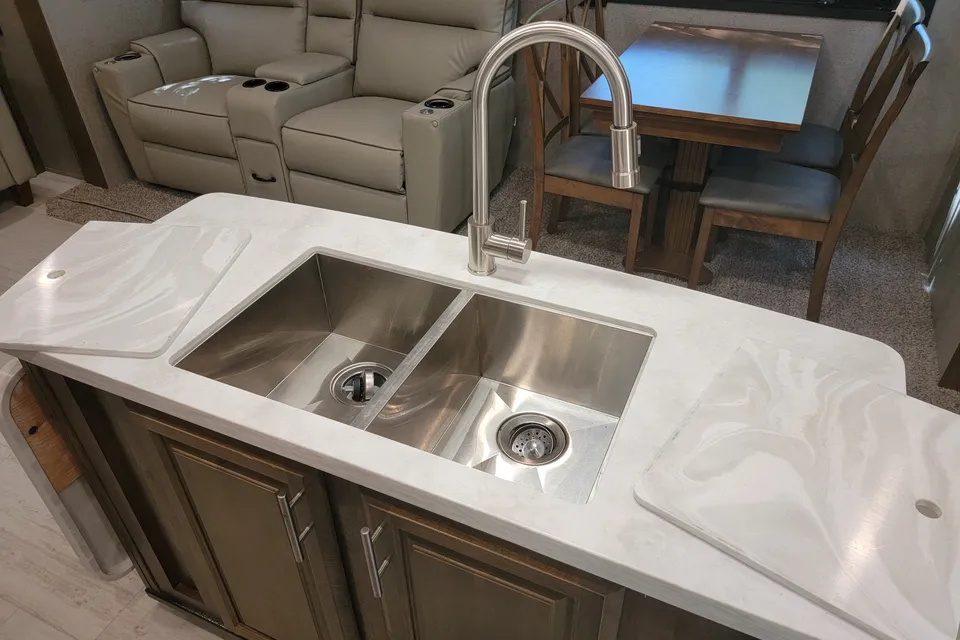 2020 Rockwood Signature 8328BS, Luxury Camper, Sleeps 4!