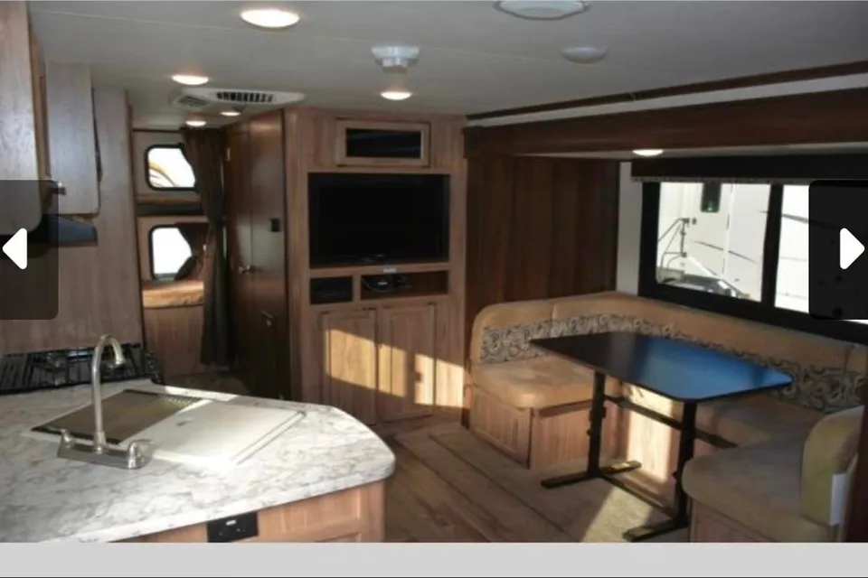 Matt's Jayco Jay feather 23bhm Travel Trailer