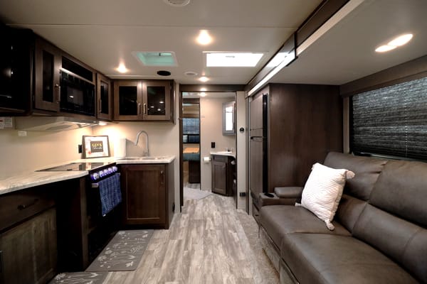 Say hello to "Loyal"! Our 22 Grand Design 251BH! Located near Table Rock Lake, Branson Missouri & Lake Of The Ozarks